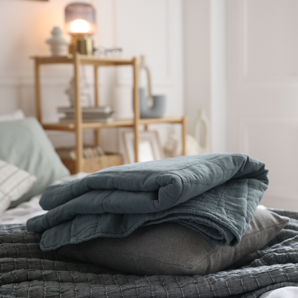 How to Maintain the Freshness of Textile Surfaces at Home