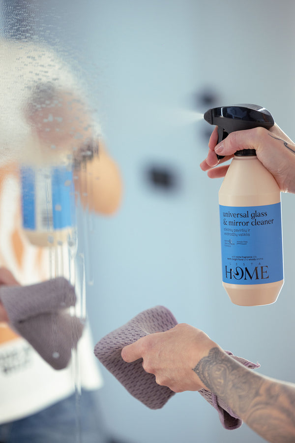 Stiklų ir veidrodžių valiklis 500ml