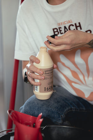 Universalus grindų valiklis 500ml